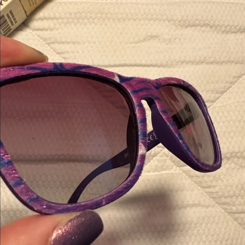 Goodr birder fervor Purple Sunglasses A Starling is born limited edition fuzzy - Picture 4 of 6